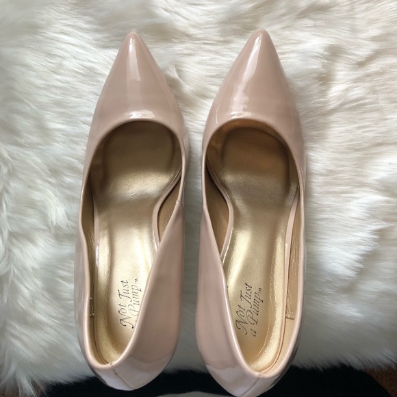 NOT JUST A PUMP Light Nude Heels size 11 - Picture 6 of 7